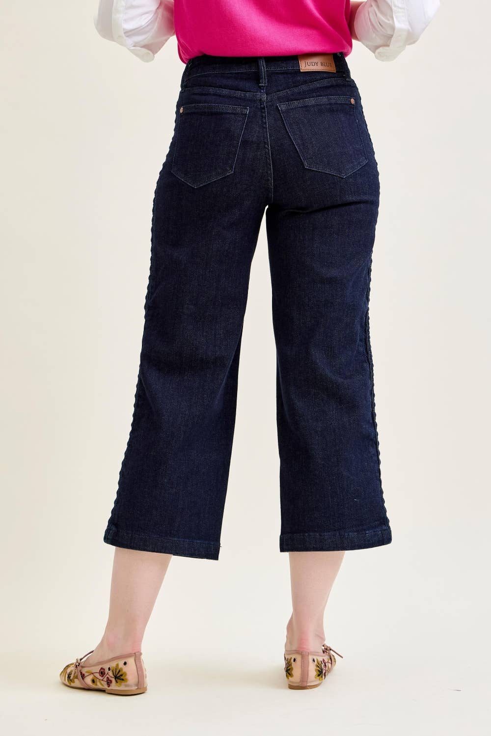 HW Side Seam Braid Detail Crop Wide