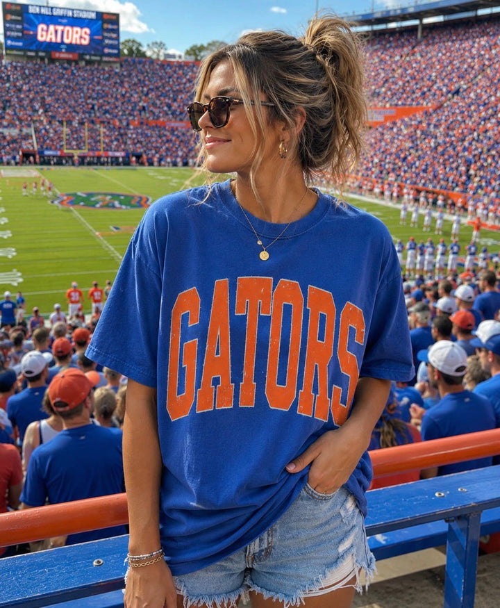 GATORS GRAPHIC Tee