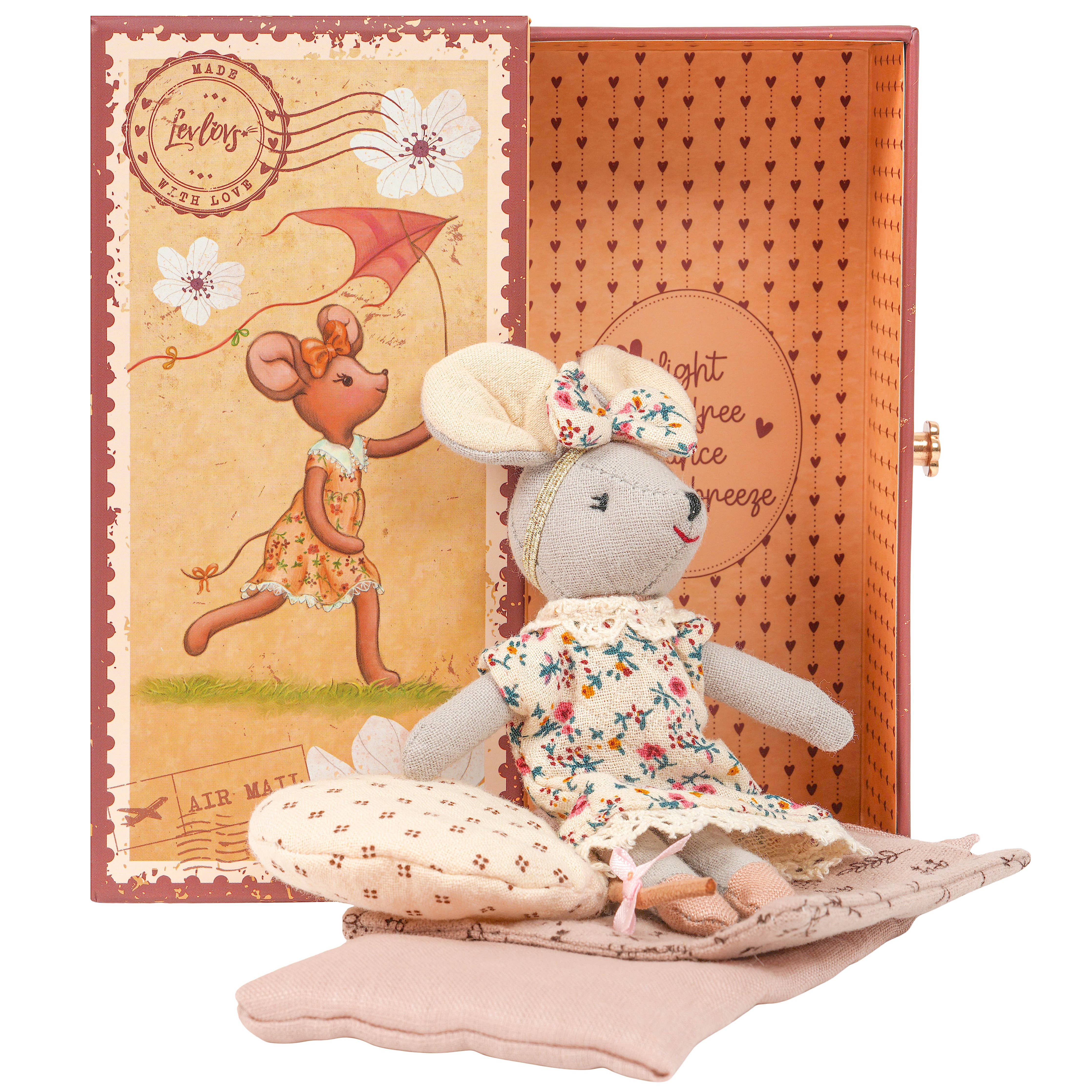 Mouse Chloe in Stamp Holder Box with Bedding  