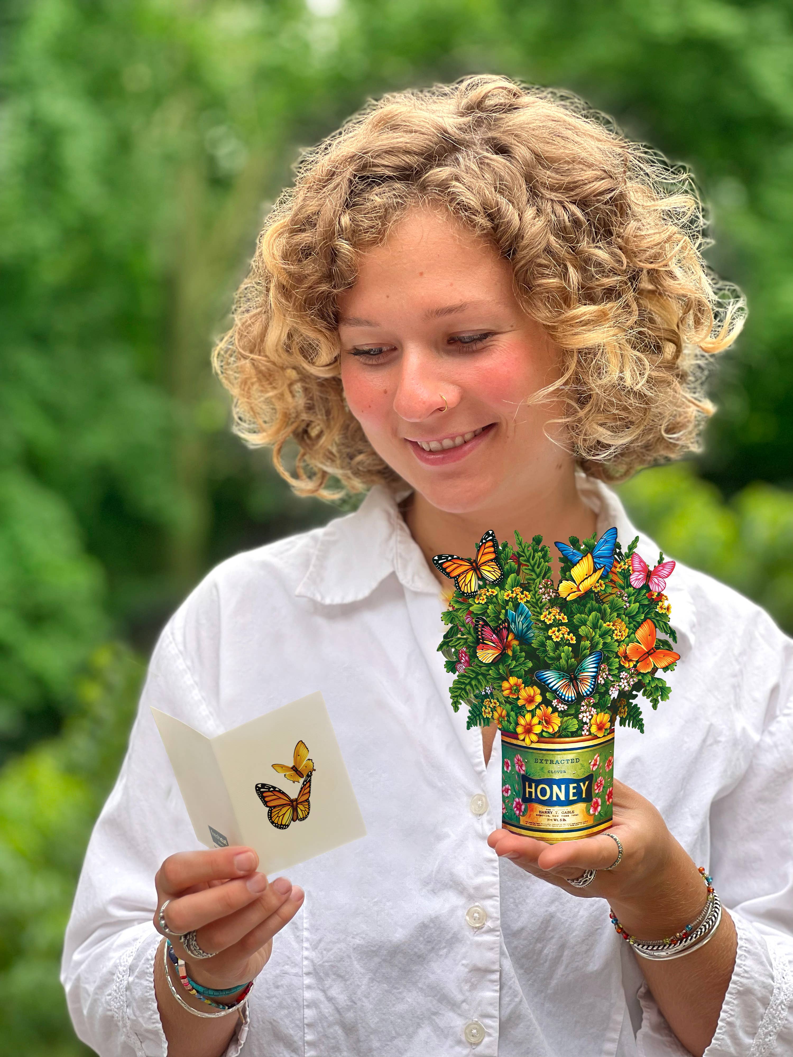 Mini Butterflies & Buttercups (10 Pop-up Greeting Cards)