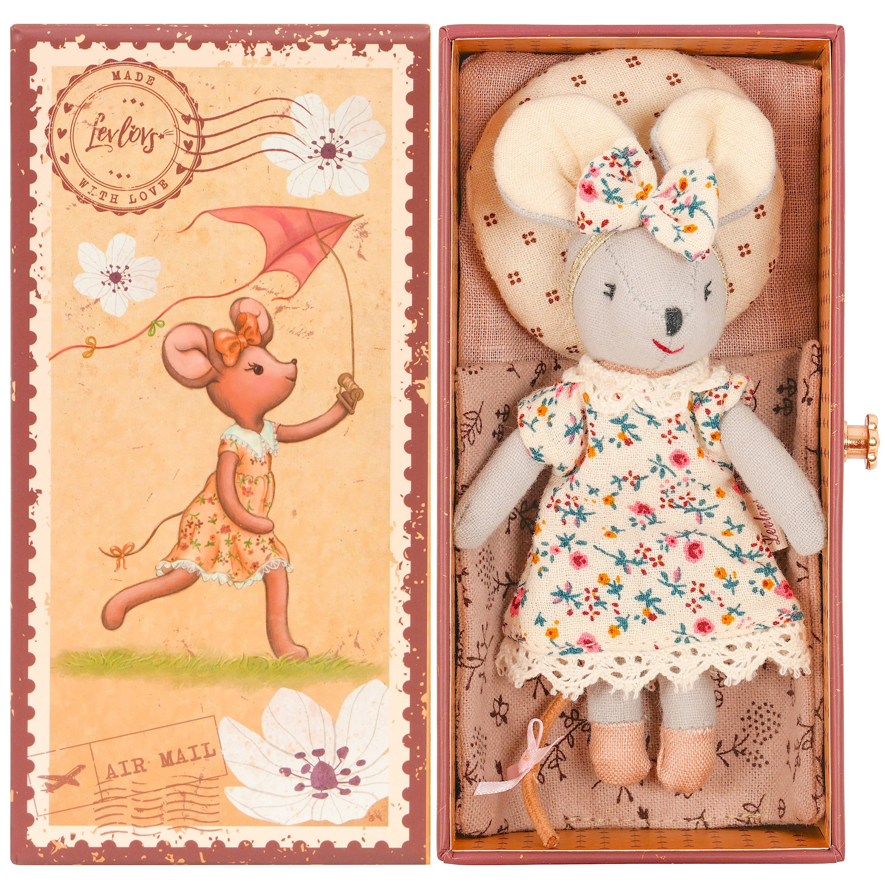Mouse Chloe in Stamp Holder Box with Bedding  