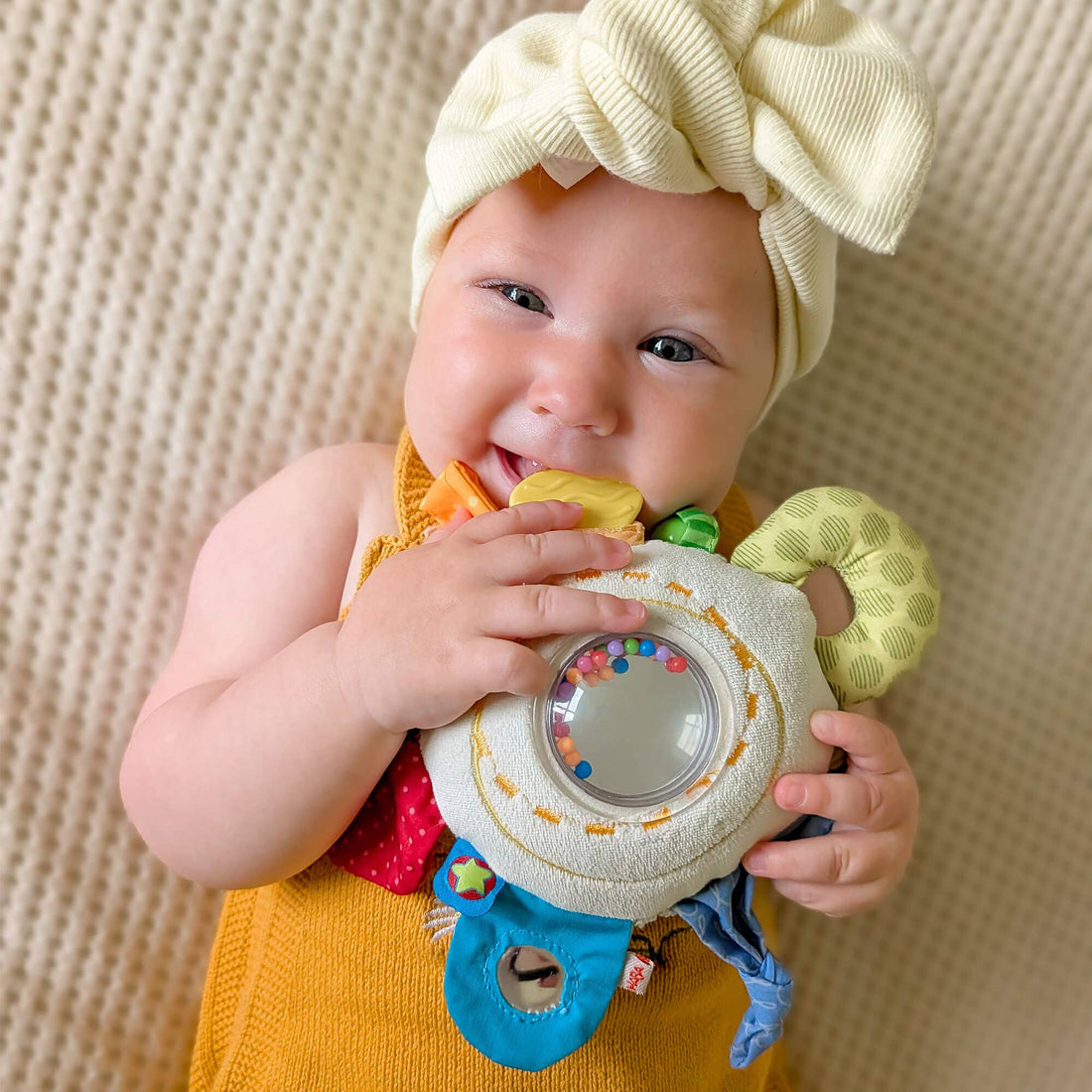 Teether Cuddly Rainbow Round Activity Toy